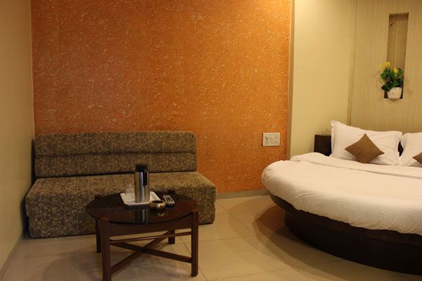 Mahabaleshwar in Midtown Tour