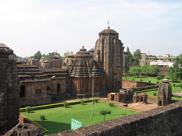 Golden Triangle Orissa and Chilka Lake Tour