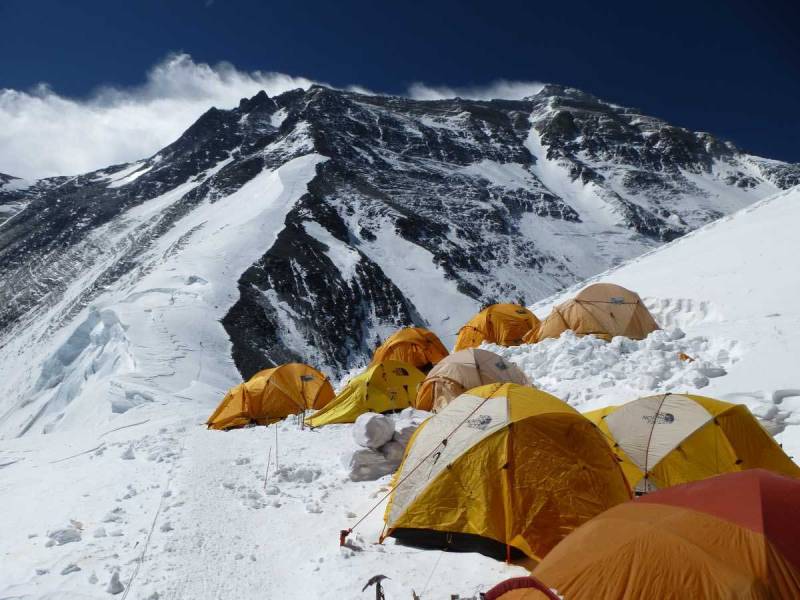Everest North Col Expedition Tour
