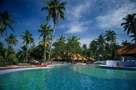 Kerala Resort And Backwater Package