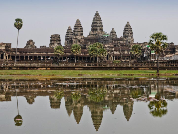 Essential Ho Chi Minh - Cambodia Tour