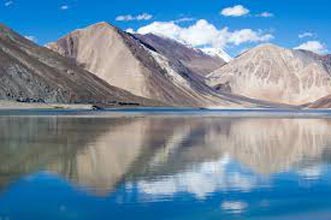 Leh Ladakh Tours Leh - Lamayuru - Nubra - Hemis - Pangong