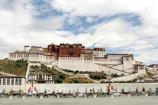 Discover The Sacred City Lhasa Tour