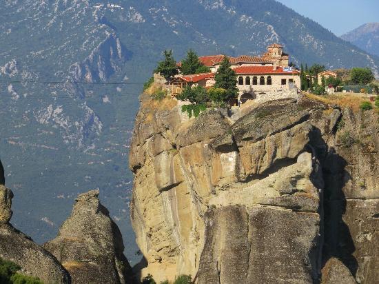 5 Day Northern Greece With Meteora Thessaloniki & Delphi
