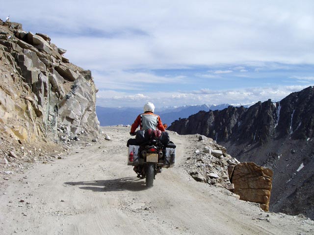 Waves Of Ladakh Tour