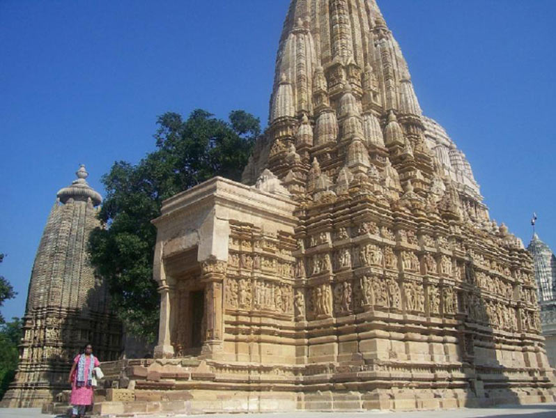 14 Nights in Madhya Pradesh Tour