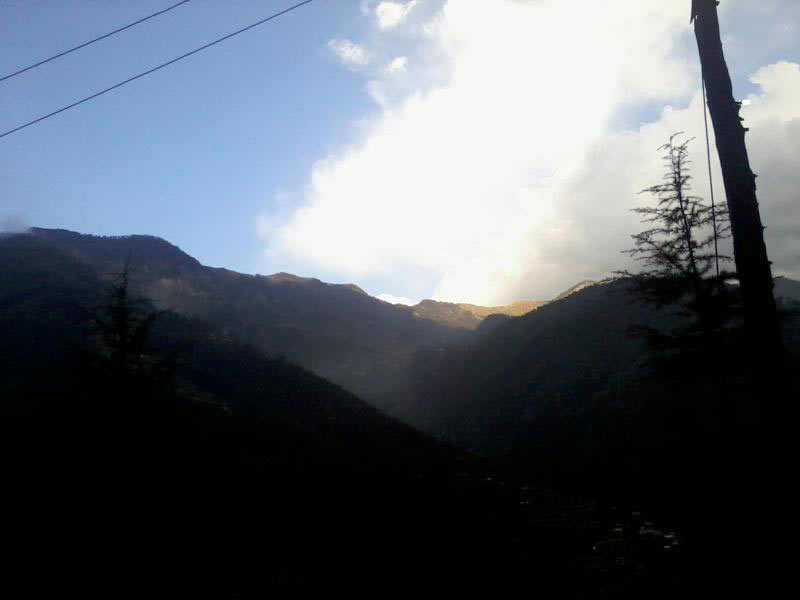 Basic Yoga Tour in Latoda Hut Jibhi