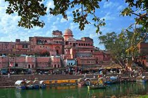 Jhansi - Orchha - Khajuraho - Chitrakoot - Satna Tour