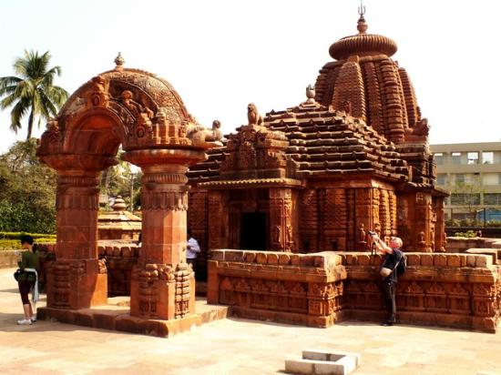Bhubneswar - Konark - Puri - Chilka, 8Night's 9Day's Tour
