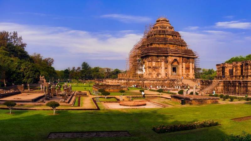 Bhubneswar - Konark - Puri - Chilka, 8Night's 9Day's Tour