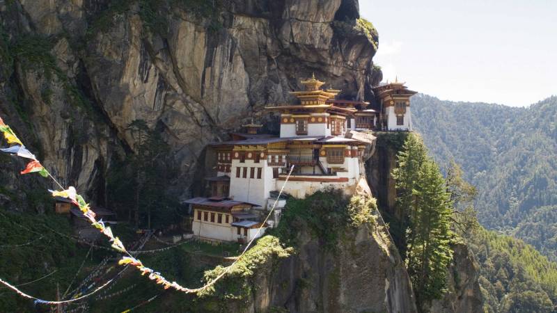 (4 Nights / 5 Days) Bhutan Fly In & Fly Out Tour