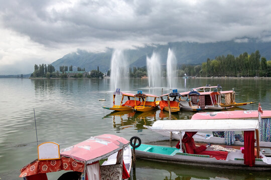 07 nights 08 days Delhi to Kashmir