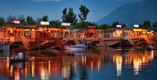 03 Nigts 04 Days SRINAGAR Tour