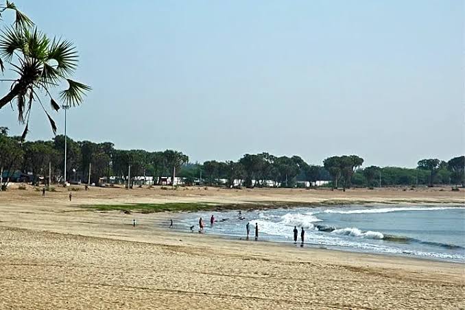 Gujrath Darshan 4N/5D Package