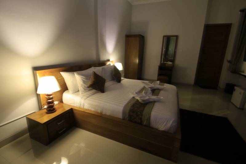 4 Night 5 Days Nusa Penida Tours - Overnight