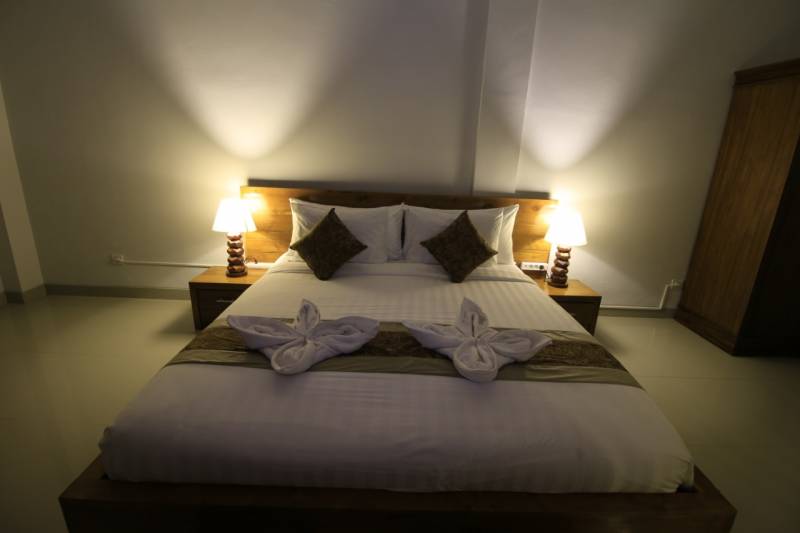 4 Night 5 Days Nusa Penida Tours - Overnight