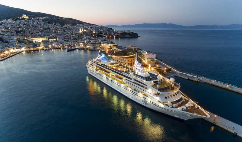 8 Days 7 Nights Idyllic Aegean Cruise Tour