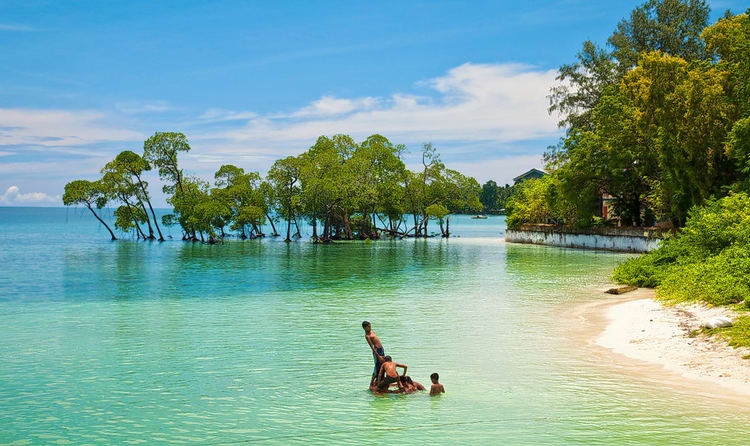 Andaman Tour Package 7Nights/8Days including Baratang Lime Stone Cave