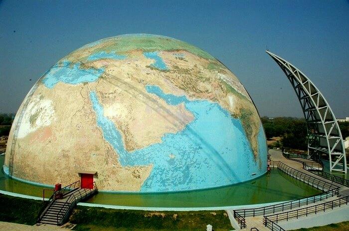 4 Days / 3 Nights .Ahmedabad Gandhinagar Gujarat Tour Package