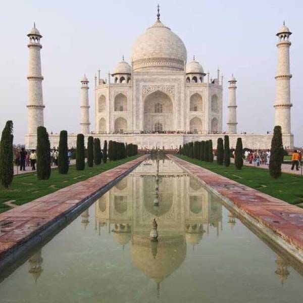 Day Trip To Taj Mahal By Car Image