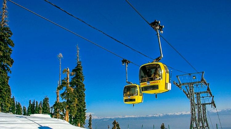 Srinagar 2Star Deluxe Package For 5 Days With Day Excursion To Gulmarg And Pahalgam