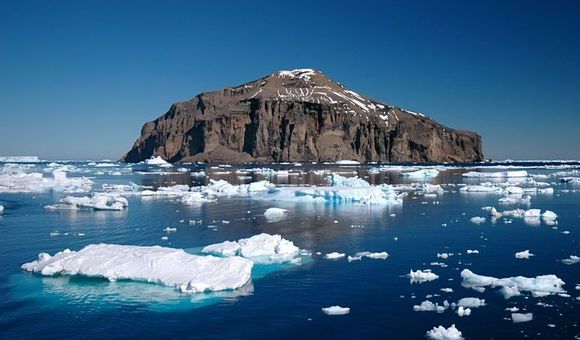 Emblematic Antarctica - 13 Nights and 14 Days