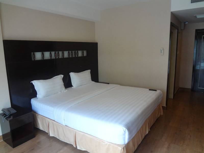 History Rich Rajasthan Tour Package 14 Days 13 Nights