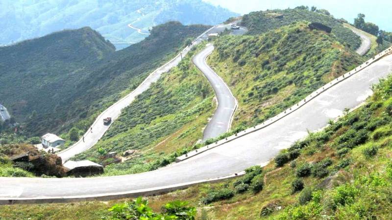 3 Nights 4 Days Darjeeling tour