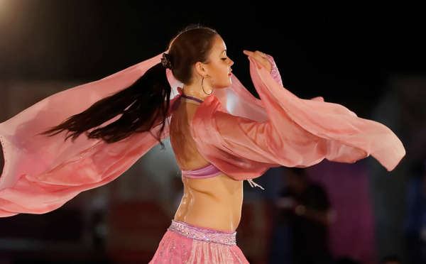 Romantic Dubai Honeymoon Tour Package 5 Days & 4 Nights