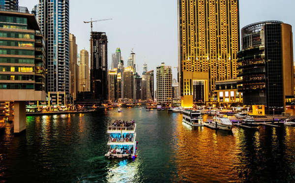Romantic Dubai Honeymoon Tour Package 5 Days & 4 Nights