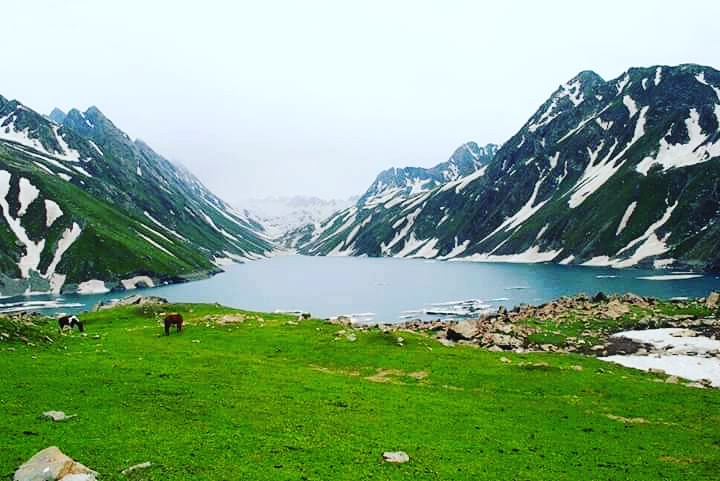 3 Nights 4 Days Trekking to the Beautiful Lake of Kashmir