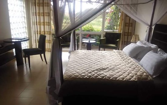 11-Days Kenya & Zanzibar Experience Safari