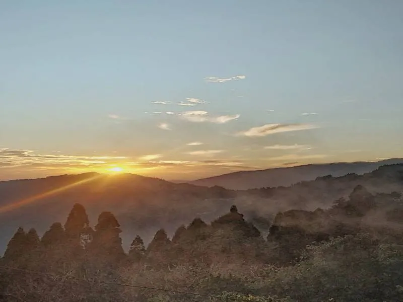 Sittong - Peshok/Lamahatta - Rishyap - Lava - Kolakham Tour