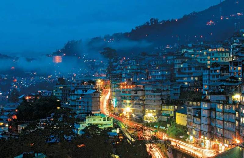 Gurudongmar Yumthung With Gangtok