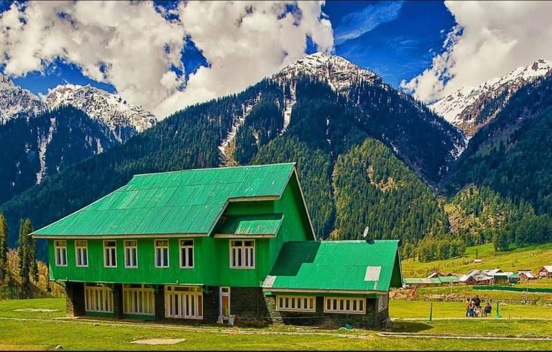 Srinagar Pahalgam Sonamarg Gulmarg Patnitop & Mata Vaisnodevi (Jammu & Kashmir)