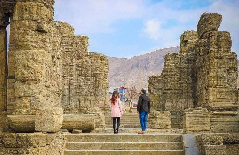 Srinagar Pahalgam Sonamarg Gulmarg Patnitop & Mata Vaisnodevi (Jammu & Kashmir)