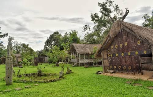 Imphal Loktak Moreh Andro Kisama Khonoma - Manipur and Nagaland Tour