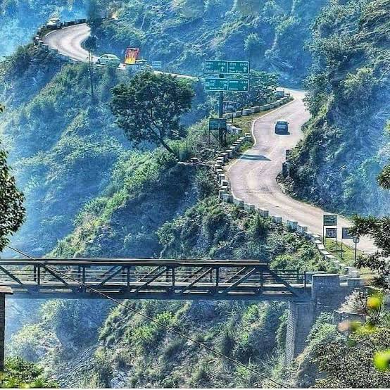 Nainital Munsiyari Kausani Raniketh - Uttarakhand Tour