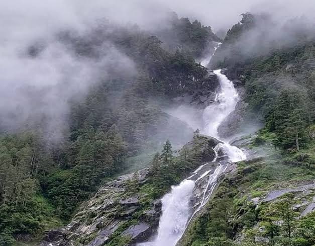 Anini Roing Tour from Kolkata Arunachal Image