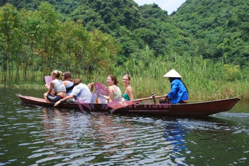 Hanoi - Perfume Pagoda