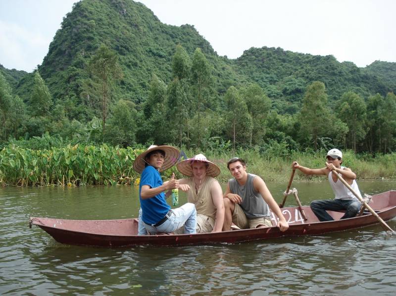 Hanoi - Perfume Pagoda