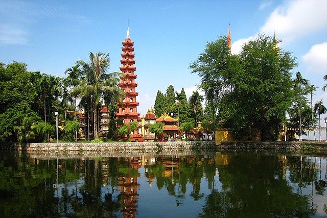 Hanoi - Perfume Pagoda
