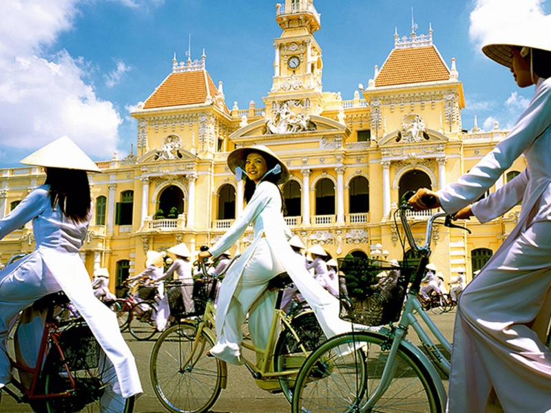 Beautiful Vietnam & Cambodia 6 Days