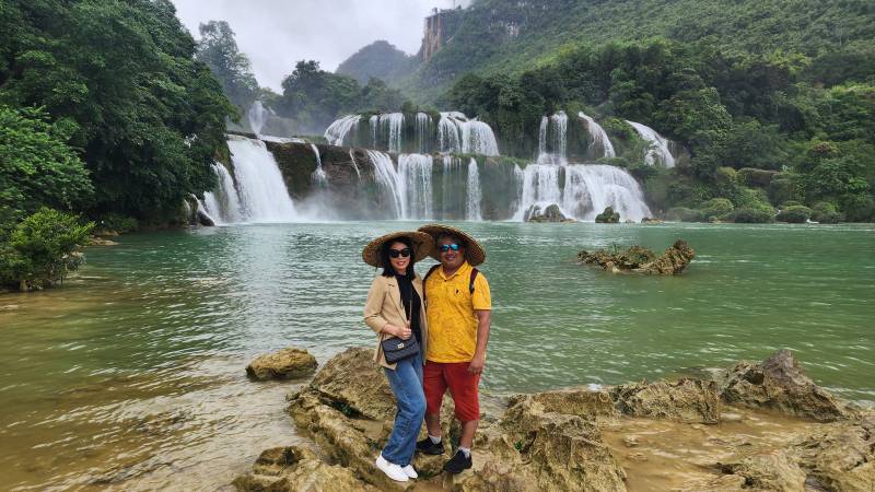 8 DAYS EXPLORER PACKAGE TOUR IN VIETNAM