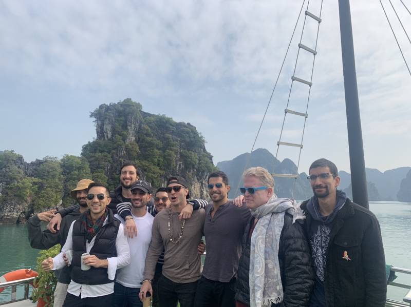 8 DAYS EXPLORER PACKAGE TOUR IN VIETNAM