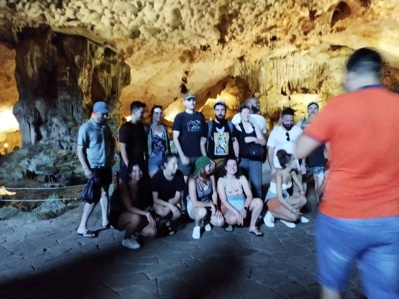 8 DAYS EXPLORER PACKAGE TOUR IN VIETNAM