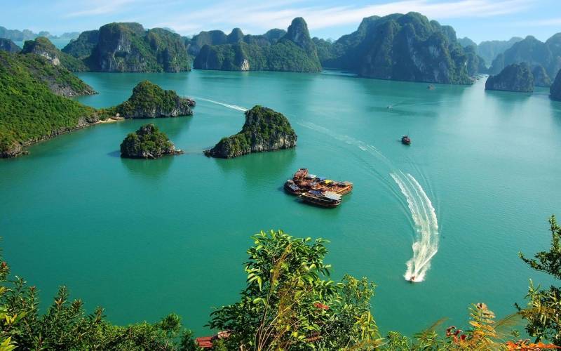 HIGHLIGHTS OF VIETNAM 12 DAYS - GROUP TOUR