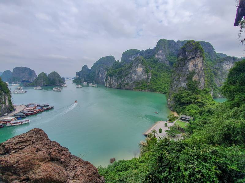 Beautiful Vietnam & Cambodia 6 Days