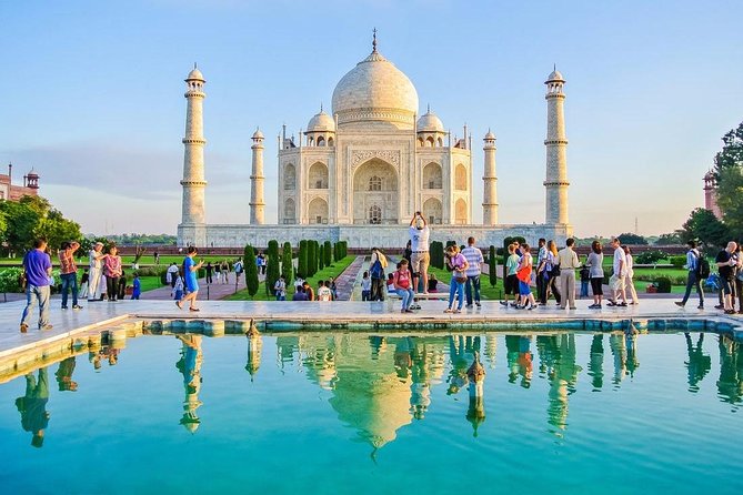 2D - 1N Agra Tour Package