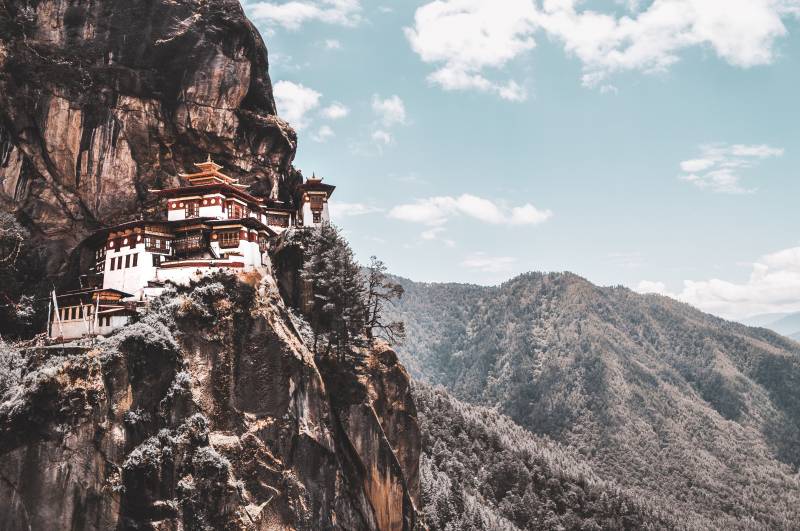 Romantic 8 Days Bhutan Honeymoon Package In Your Budget